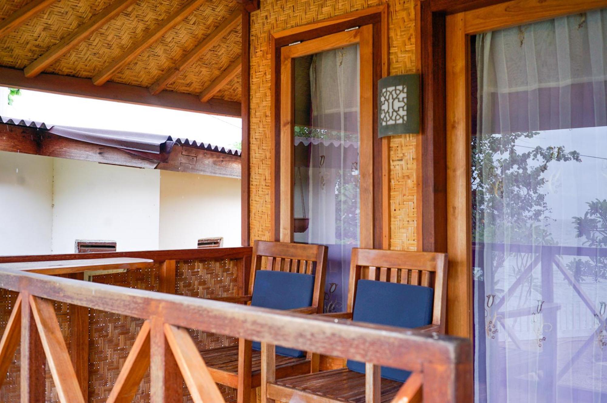 Yut'S Inn Flower Paradise Gili Gede Exterior photo